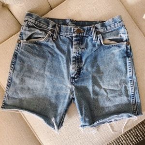 Wrangler vintage jean shorts